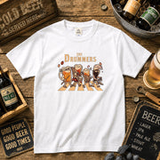 THE DRUMMERS | ビールたちのドラム演奏 横断歩道 面白Tシャツ【ドラム好き・ビール好き・ギフトに最適】
