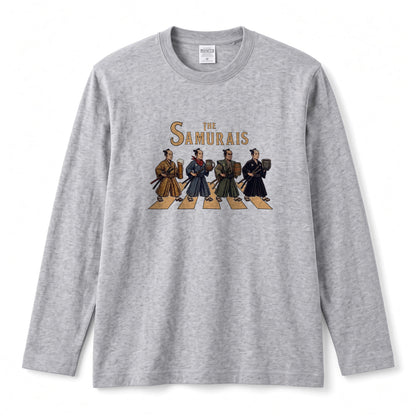 THE SAMURAIS | 侍たちの宴 乾杯酒 ロック名盤オマージュ グラフィック 長袖Tシャツ【おもしろ雑貨・普段着・宴会・ユニセックス・ギフトに最適】