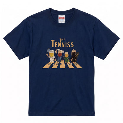 THE TENNISS | ビールたちのテニス 横断歩道 面白Tシャツ【テニス愛好家・ビール好き・ギフトに最適】