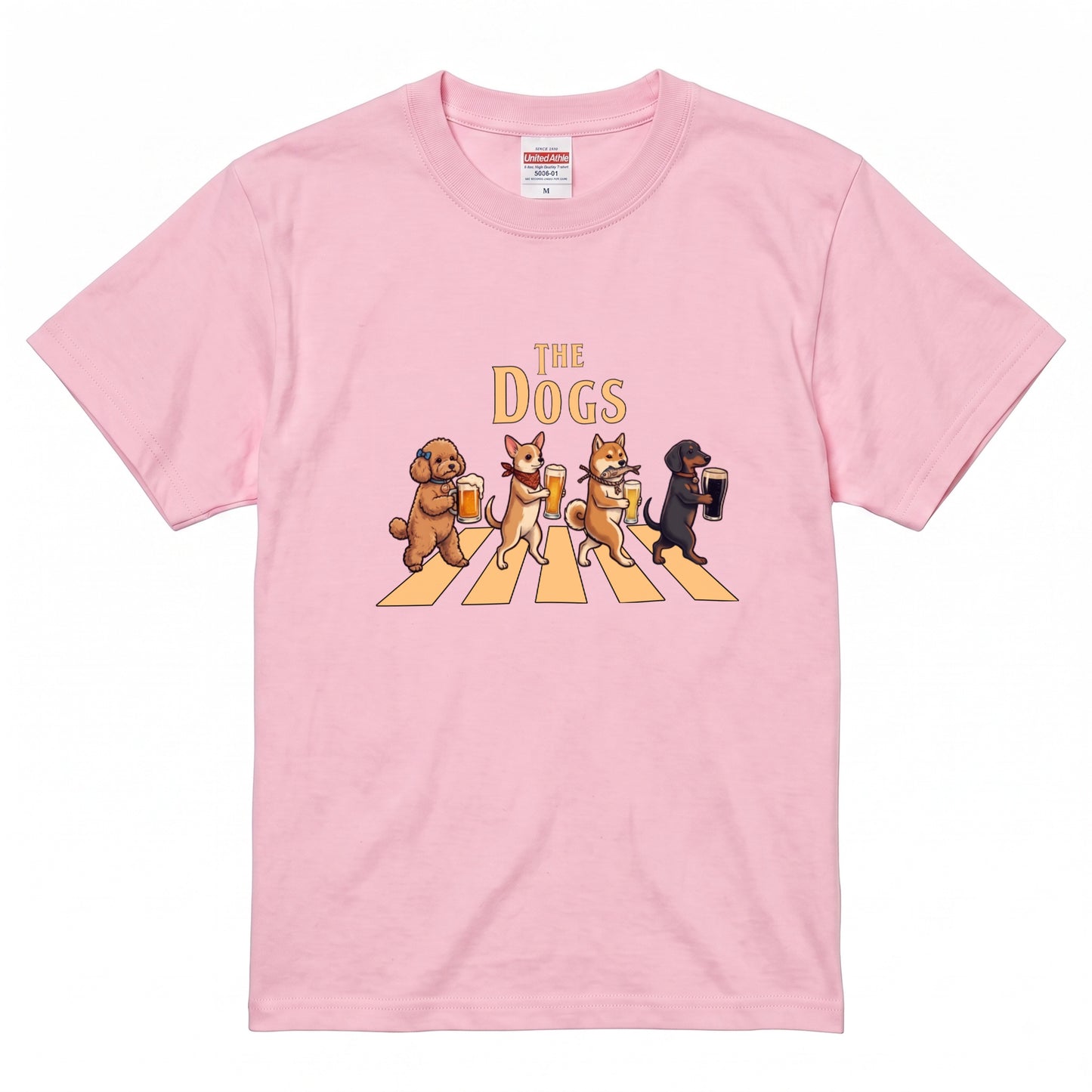THE DOGS | 柴犬・プードル・チワワ・ダックスの乾杯 横断歩道 面白Tシャツ【愛犬家・ビール好き・ギフトに最適】