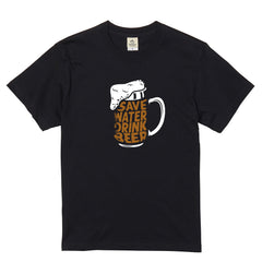 「 Save Water Drink Beer - ビールは水分補給」誕生日プレゼントにも最適！居酒屋・飲み会で話題の面白tシャツ｜日本酒・ビール・焼酎・ウイスキー好きにおすすめ