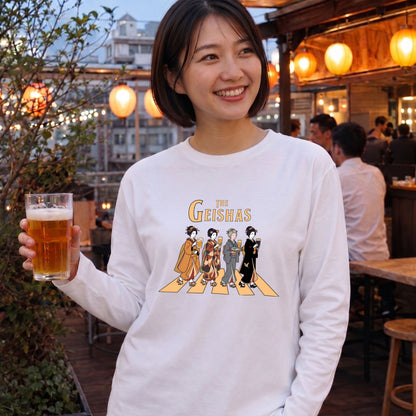 THE GEISHAS | 艶やか 芸者 乾杯ビール ロック名盤オマージュ グラフィック 長袖Tシャツ【おもしろ雑貨・普段着・宴会・ユニセックス・ギフトに最適】
