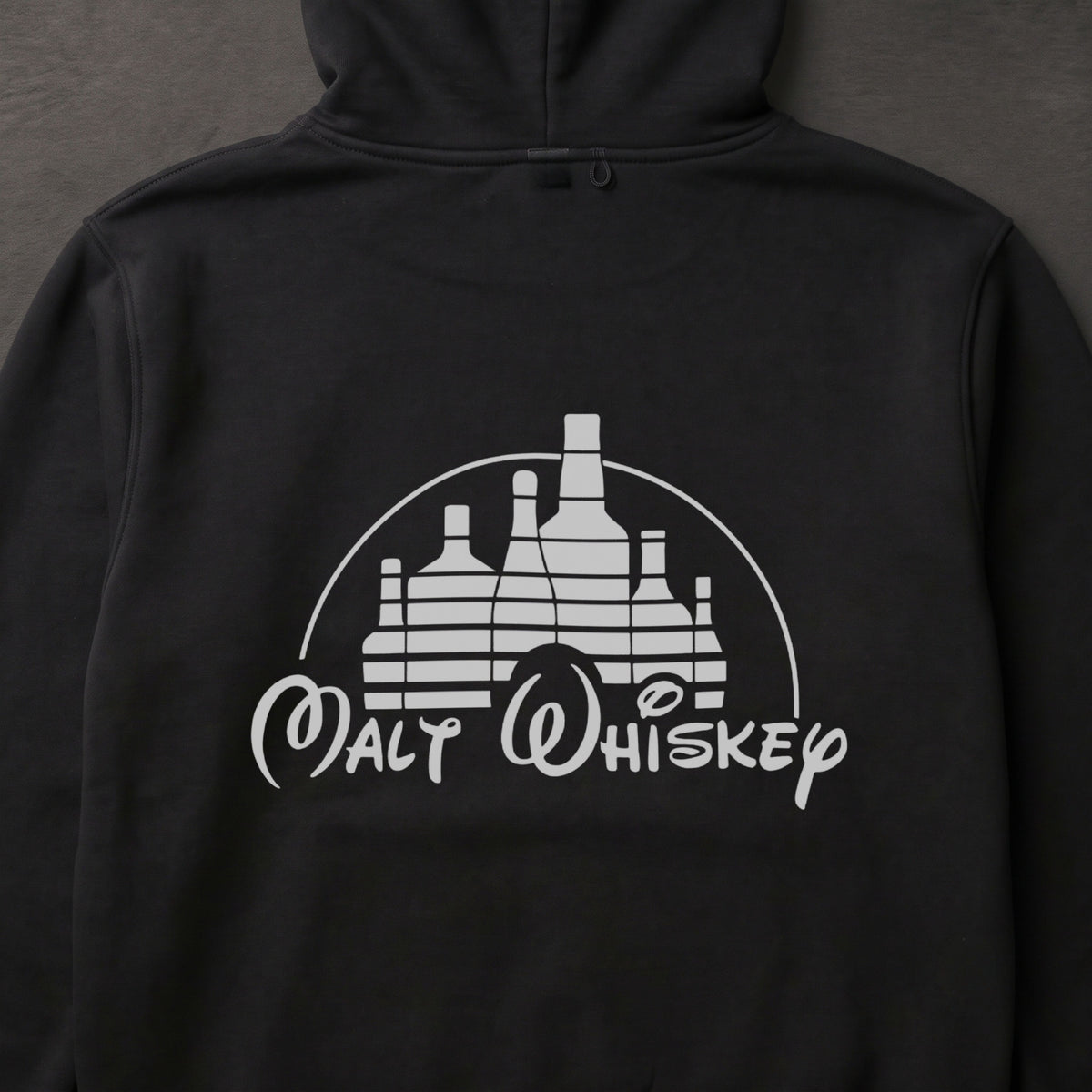 MALT WHISKEY モルトウイスキー ボトルキャッスル パーカー ｜バックプリント