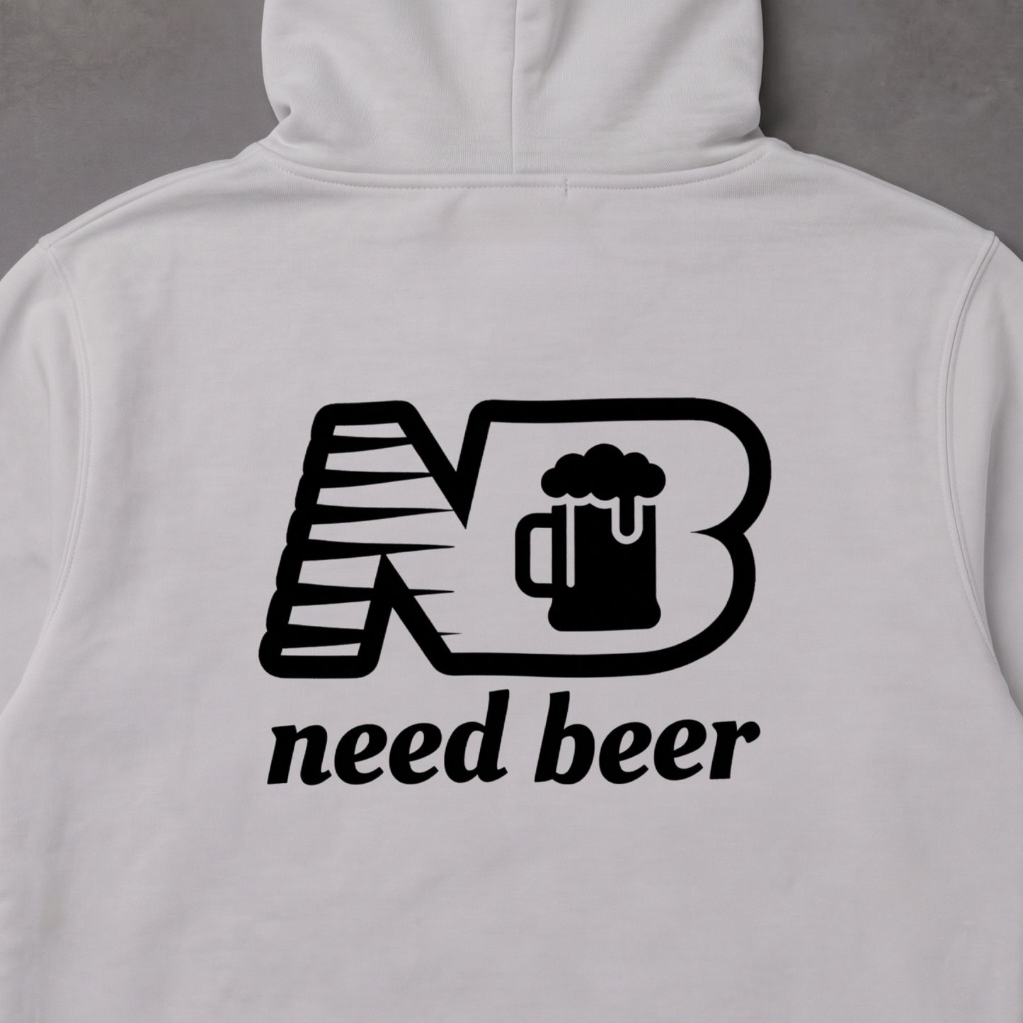 need beer スポーティー ビールジョッキ パーカー ｜バックプリント
