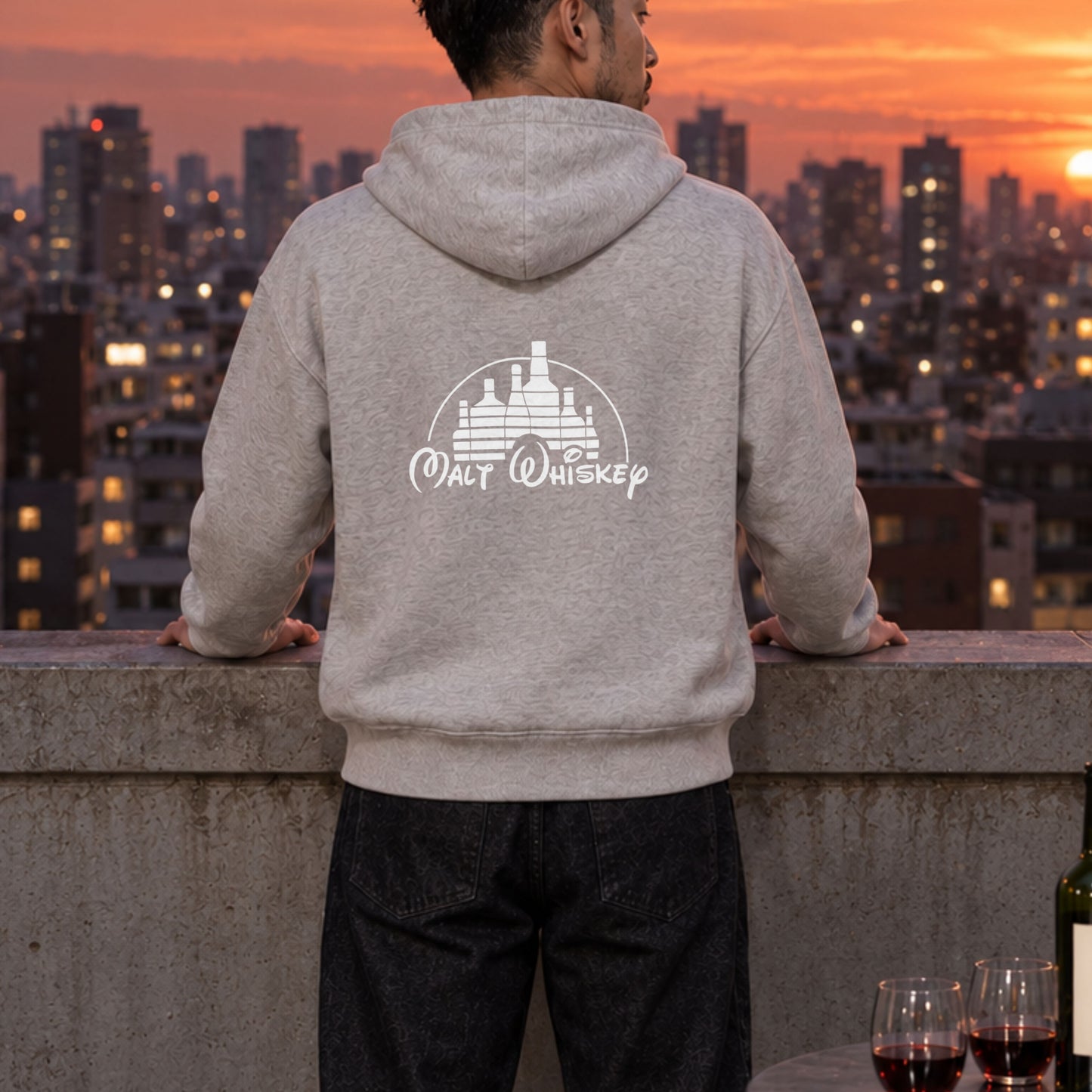 MALT WHISKEY モルトウイスキー ボトルキャッスル パーカー ｜バックプリント