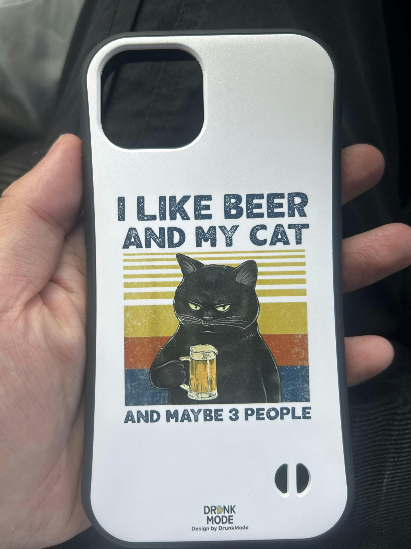 「I LIKE BEER AND MY CAT」iPhoneケース おもしろデザイン｜酒好きに人気のDrunkmodeスマホケース｜ビール・焼酎・日本酒・ウイスキー好きにおすすめ｜プレゼントにも◎