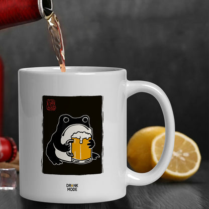 マグカップ ビールイラスト ビールを飲むカエル 和柄｜ビール好きにおすすめ プレゼントにも最適