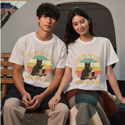 レトロ黒猫 ビール Tシャツ ｜ 猫好き・ビール好きに人気
