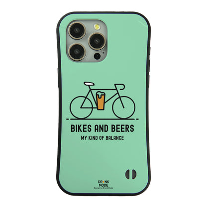「BIKES AND BEERS 」iPhoneケース おもしろデザイン｜酒好きに人気のDrunkmodeスマホケース｜ビール・焼酎・日本酒・ウイスキー好きにおすすめ｜プレゼントにも◎