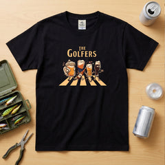 THE GOLFERS | ビールたちのバンド演奏 横断歩道 面白Tシャツ【ギター好き・ビール好き・ギフトに最適】
