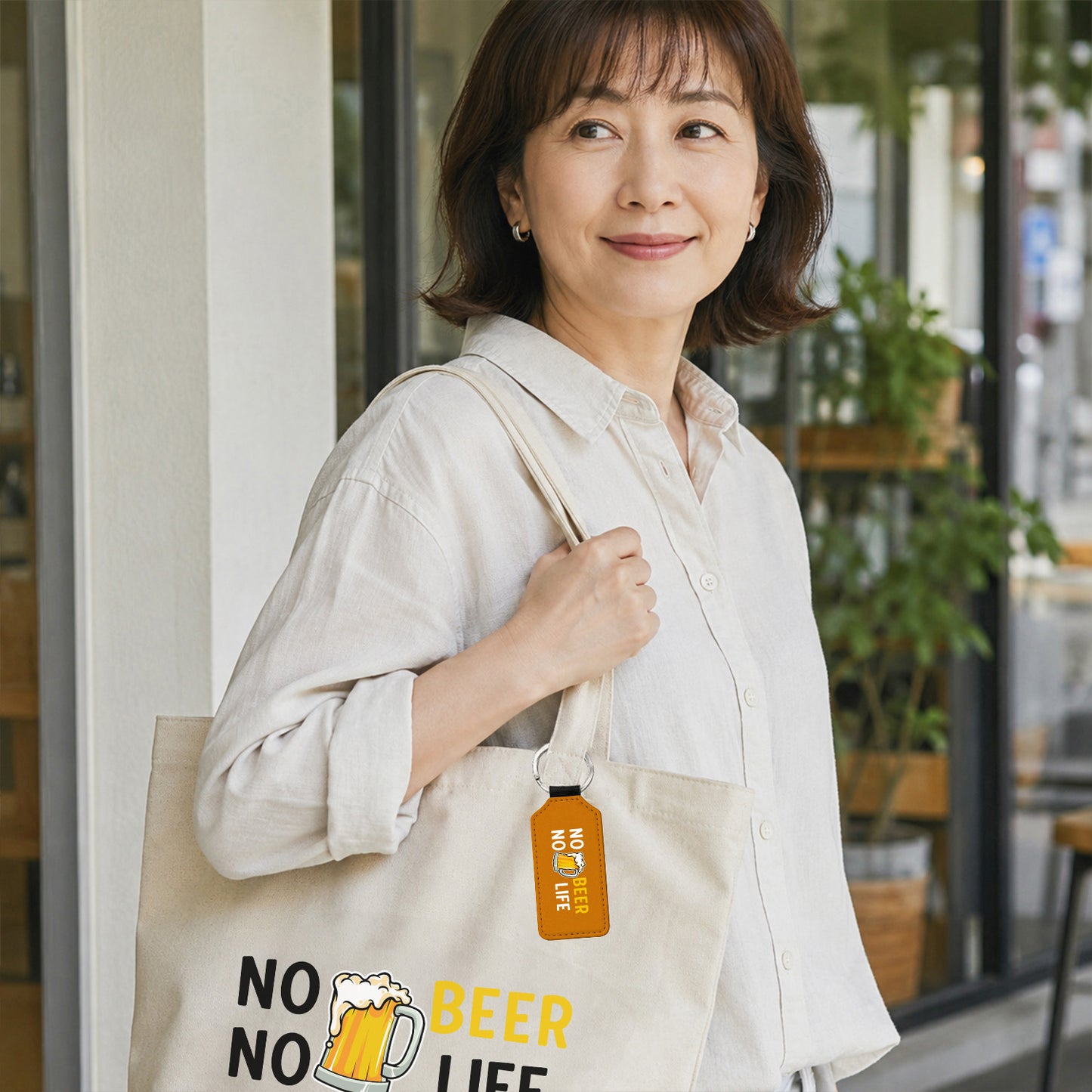 「NO BEER NO LIFE」キーホルダー｜ビール好きへのおもしろプレゼント