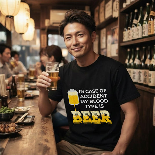 In Case of Accident My Blood Type is Beer Tシャツ ｜ ビール好き・お酒・おもしろ・ジョークに人気
