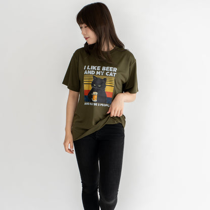 「I LIKE BEER AND MY CAT」ドライシルキータッチTシャツ 誕生日プレゼントにも最適！居酒屋・飲み会で話題の面白｜日本酒・ビール・焼酎・ウイスキー好きにおすすめ
