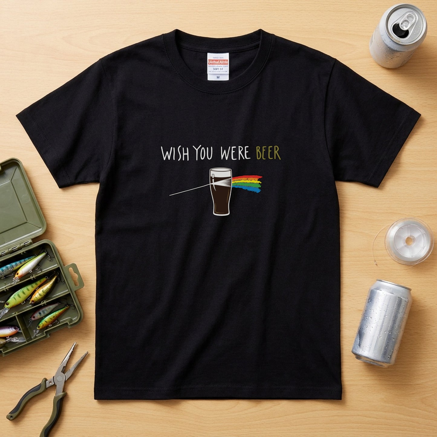 PRISM BEER | 手描き風 レトロ ロックグラフィック ビールグラス カジュアル Tシャツ【おもしろTシャツ・普段着・ストリート・ユニセックス・ギフトに最適】