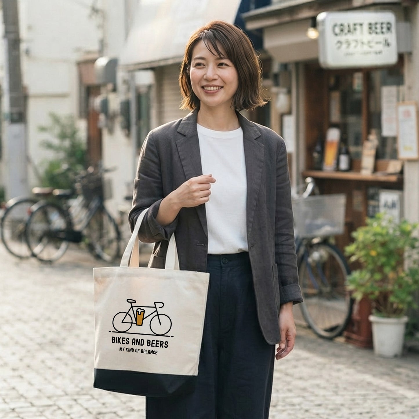 「 BIKES AND BEERS 」誕生日プレゼントにも最適！居酒屋・飲み会で話題の面白トートバッグ｜日本酒・ビール・焼酎・ウイスキー好きにおすすめ