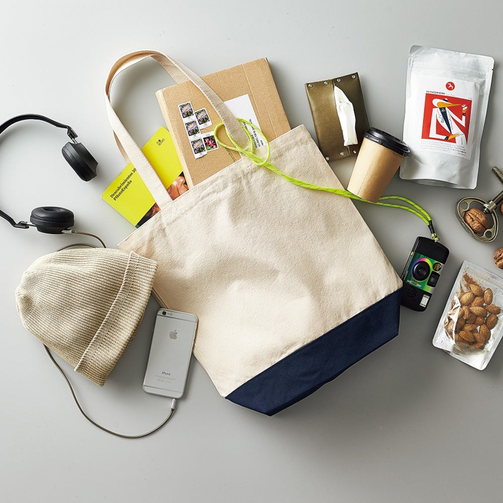 「Save Water Drink Beer - ビールは水分補給」誕生日プレゼントにも最適！居酒屋・飲み会で話題の面白トートバッグ｜日本酒・ビール・焼酎・ウイスキー好きにおすすめ